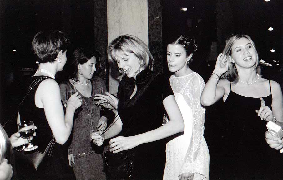 weddinggirls.jpg